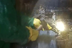 昭通消防水池堵漏施工视频